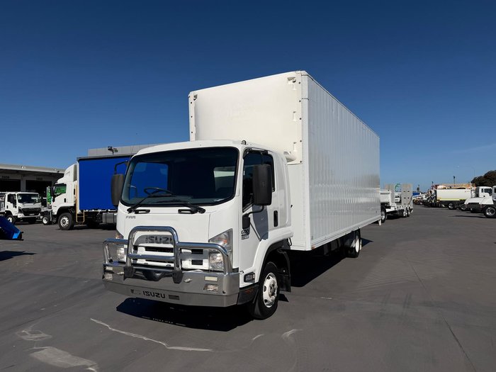 2013 Isuzu F Series