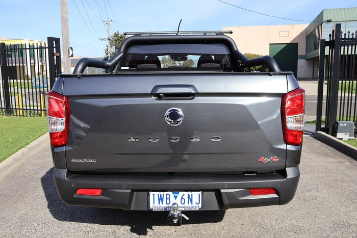 2022 SsangYong Musso 5