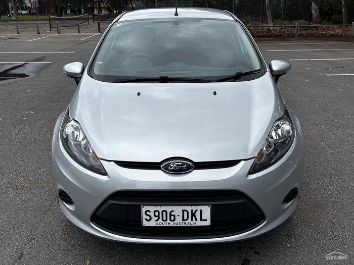 2011 Ford Fiesta LX