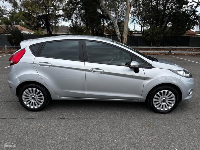 2011 Ford Fiesta LX