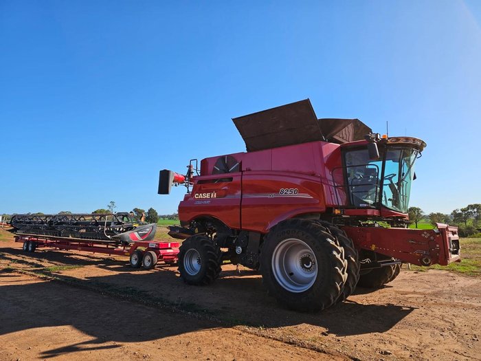 2021 CASE IH 8250