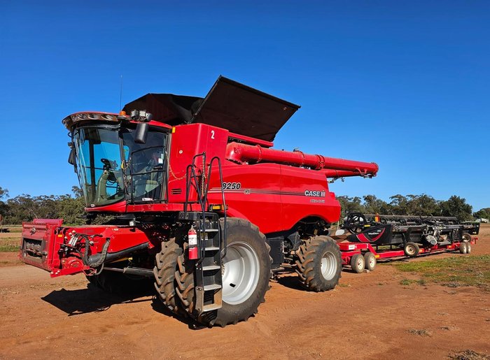 2021 CASE IH 8250