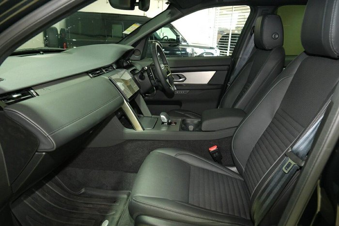 2026 Land Rover Discovery Sport P250 Landmark