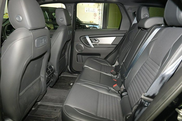 2026 Land Rover Discovery Sport P250 Landmark