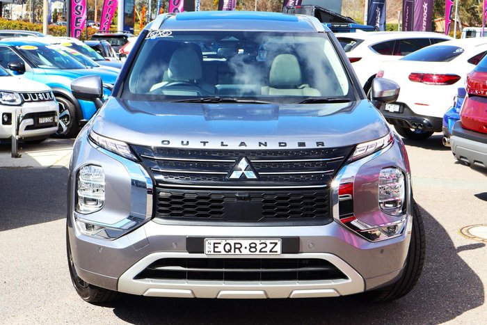2021 Mitsubishi Outlander Exceed