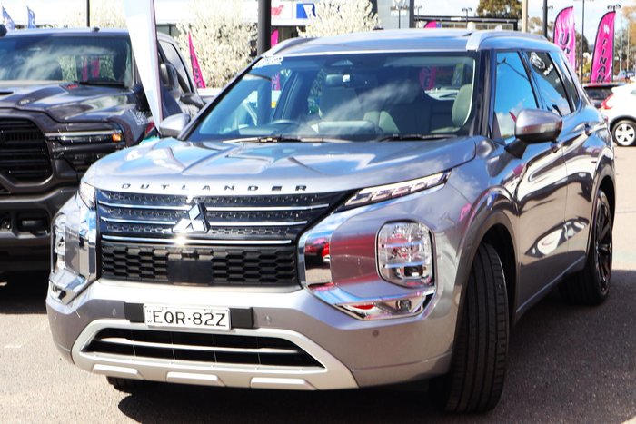 2021 Mitsubishi Outlander Exceed