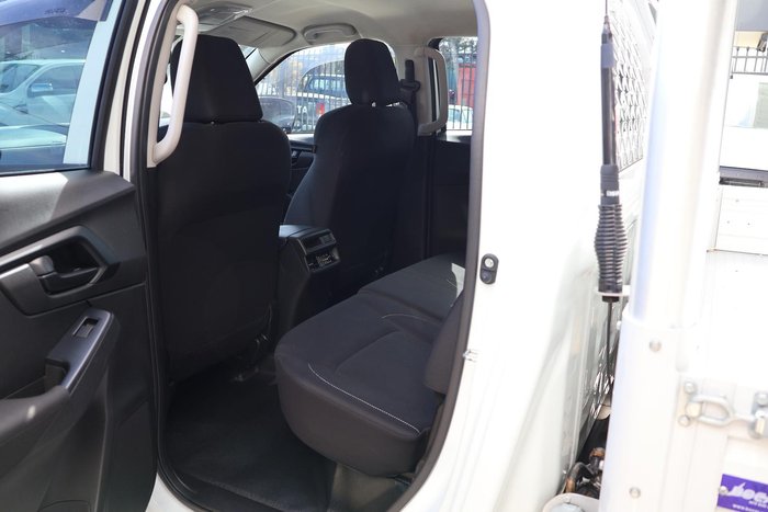 2022 Isuzu D-MAX 13