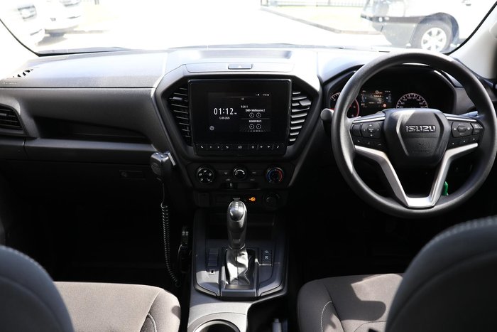 2022 Isuzu D-MAX 15