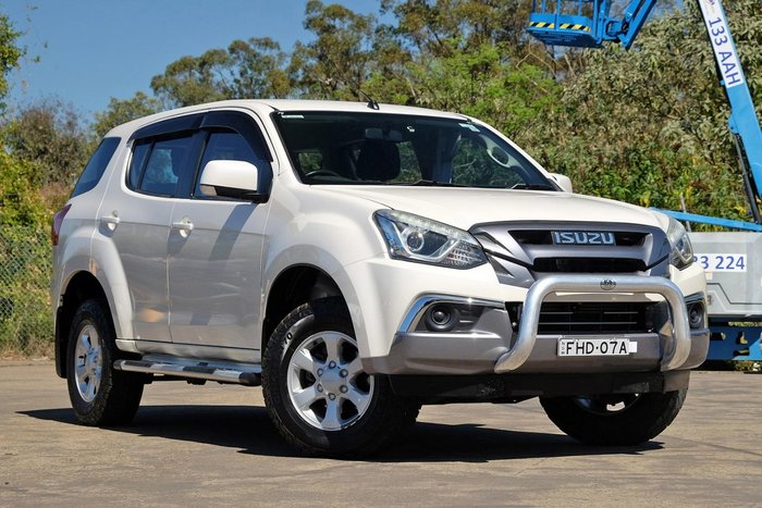 2018 Isuzu MU-X LS-M MY17 4x2