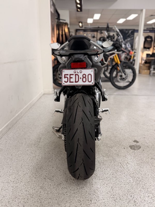 2025 CFMOTO 2025 CF Moto 675CC 675SR-R ABS Road Black