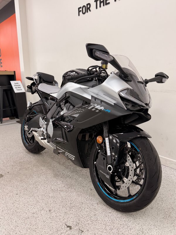 2025 CFMOTO 2025 CF Moto 675CC 675SR-R ABS Road