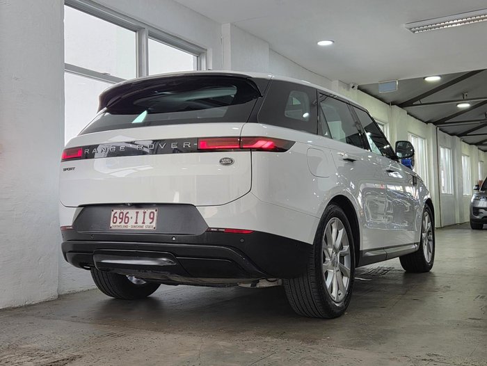 2023 Land Rover Range Rover Sport D250 SE