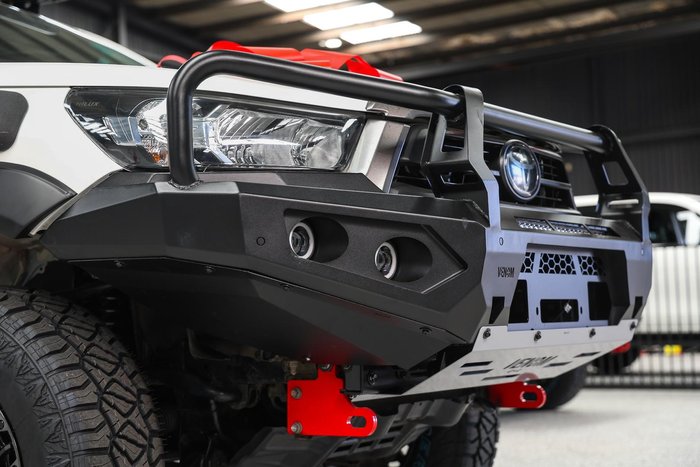 2022 Toyota Hilux SR