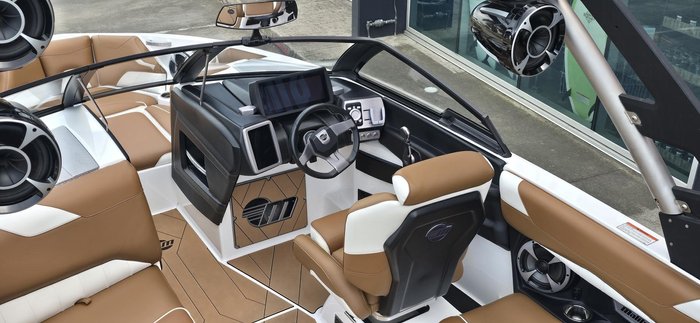 2020 Malibu Wakesetter 22 LSV