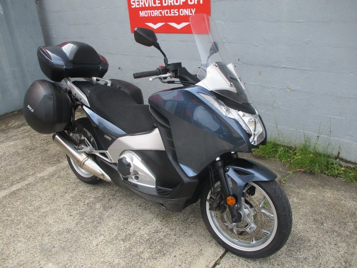2012 Honda INTEGRA NC700 BLUE
