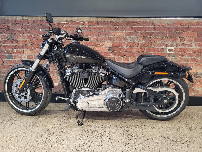 Harley-Davidson Breakout 114 (FXBRS) Softail