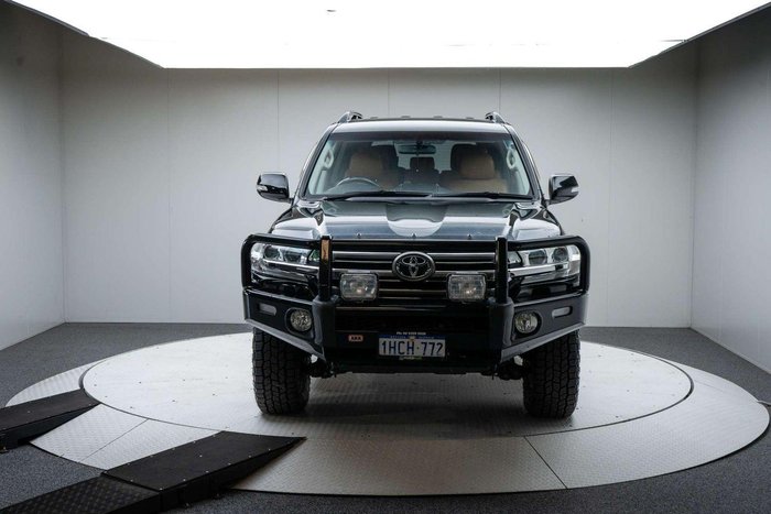2017 Toyota Landcruiser