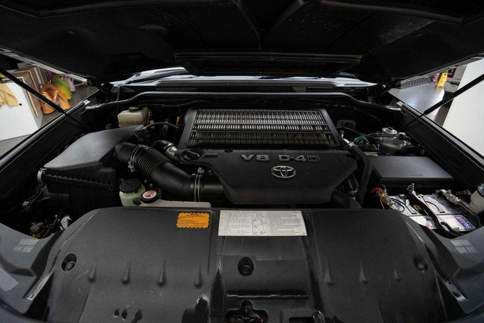 2017 Toyota Landcruiser