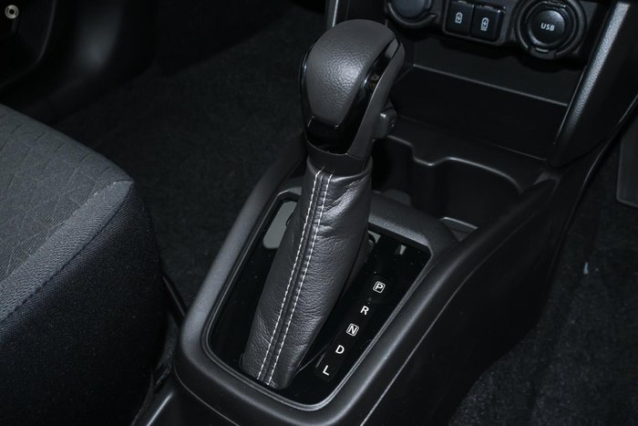 2026 Suzuki Swift Hybrid Plus UZ Premium Silver