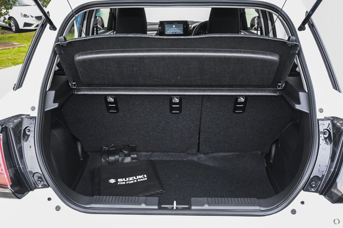2026 Suzuki Swift Hybrid UZ Pure White