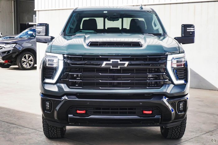 2026 Chevrolet Silverado HD LTZ Premium W/Tech Pack T1 MY26 4X4 Cypress Grey