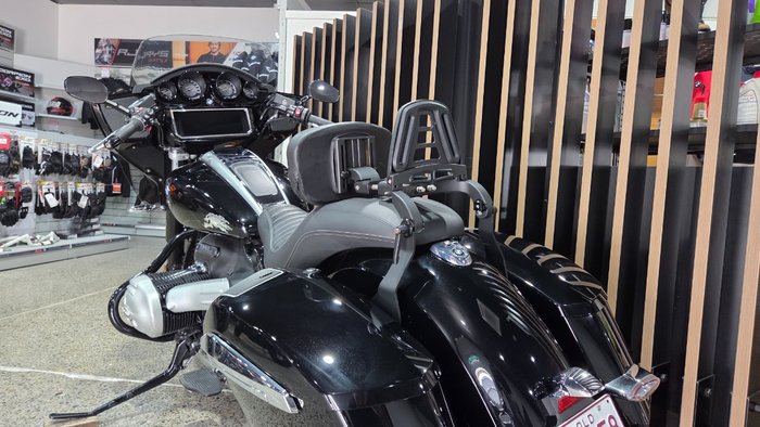 2021 BMW Motorrad R 18 Black