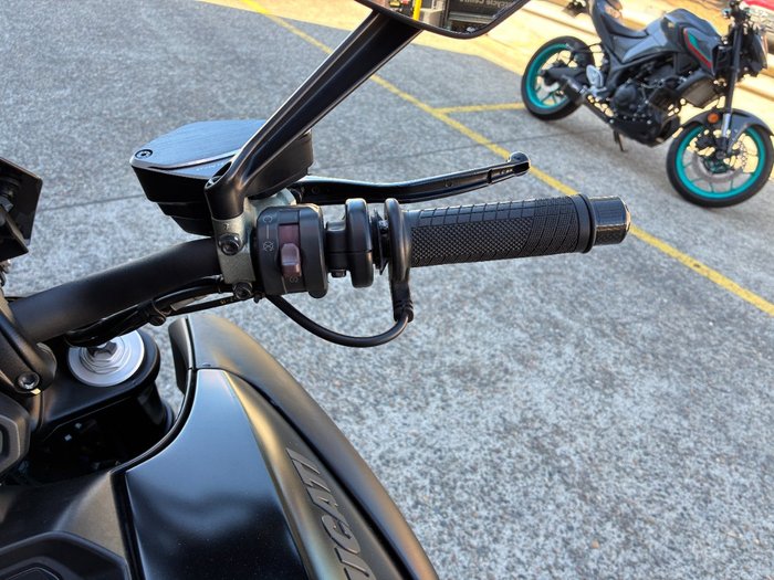 2015 Ducati DIAVEL BLACK