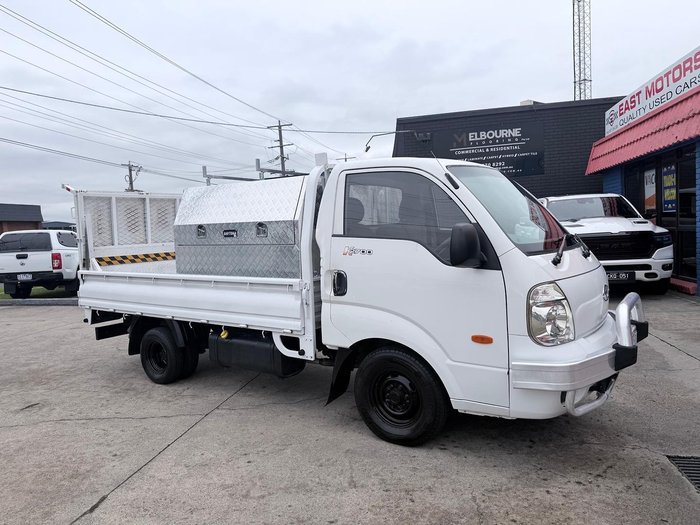 2005 Kia K2700