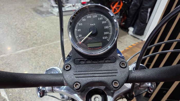 2012 Harley-Davidson XL1200C 1200 CUSTOM ORANGE