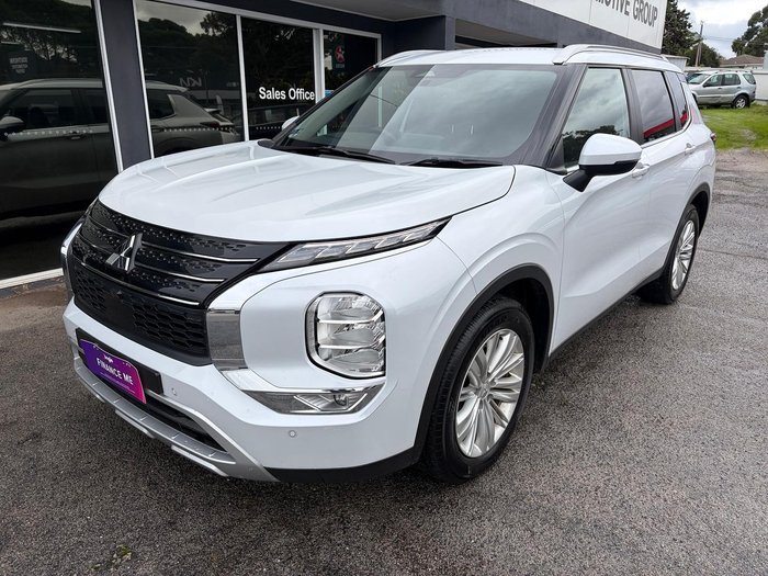 2024 Mitsubishi Outlander