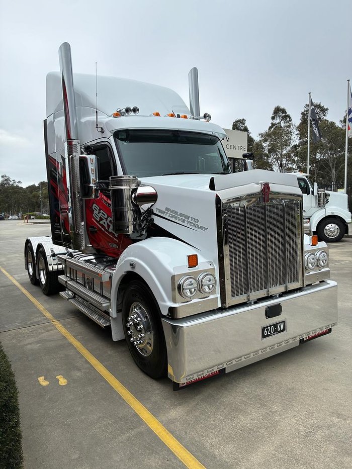 2025 Kenworth T620 SAR