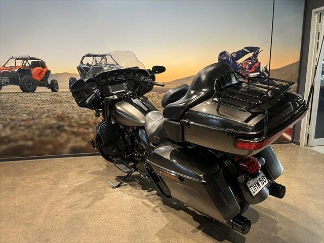 2018 Harley-Davidson CVO Limited 117 (FLHTKSE)