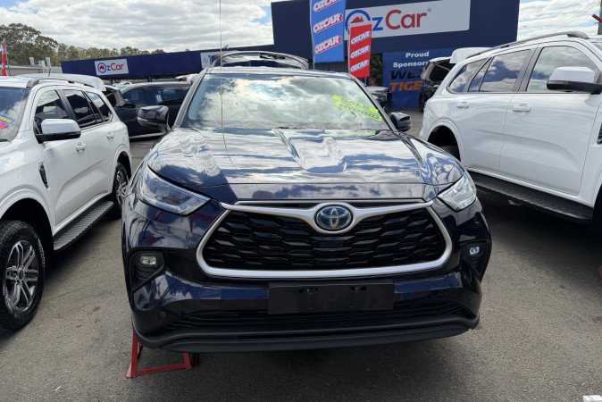 2021 TOYOTA KLUGER