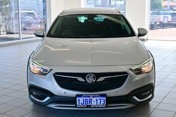 2018 Holden Calais
