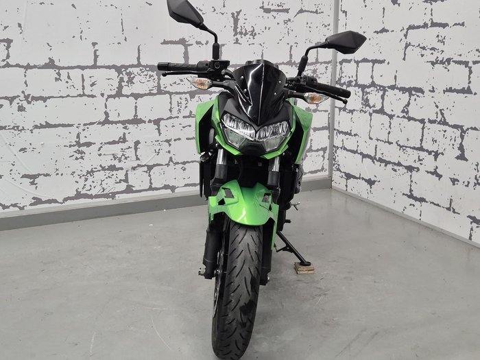 2022 Kawasaki Z400 Z 400 Green