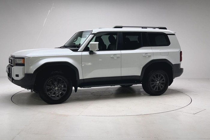 2025 Toyota Landcruiser Prado GXL