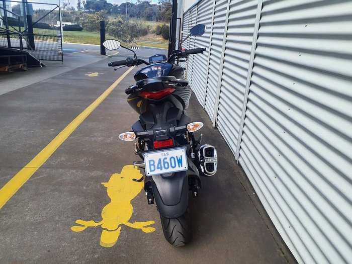 2026 Suzuki Gixxer 250 Gixxer Black