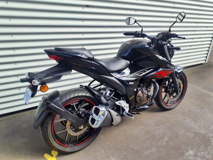 2026 Suzuki Gixxer 250 Gixxer Black