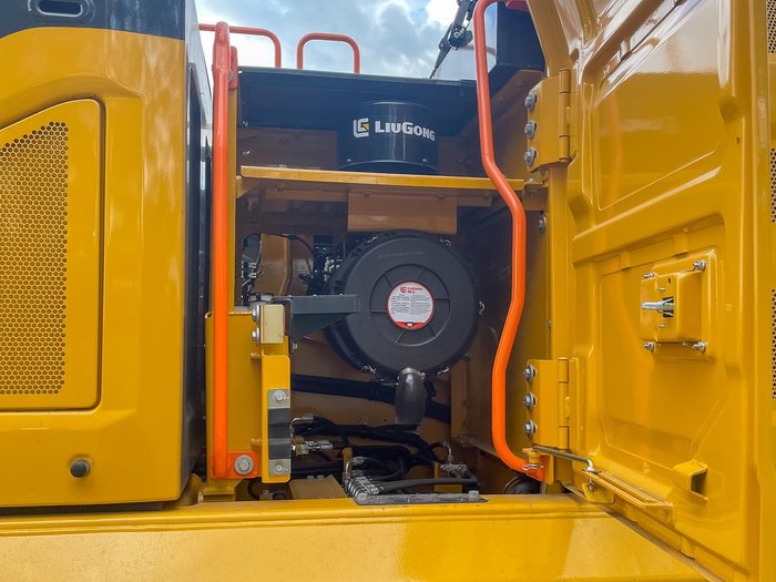 Liugong 933F Excavator