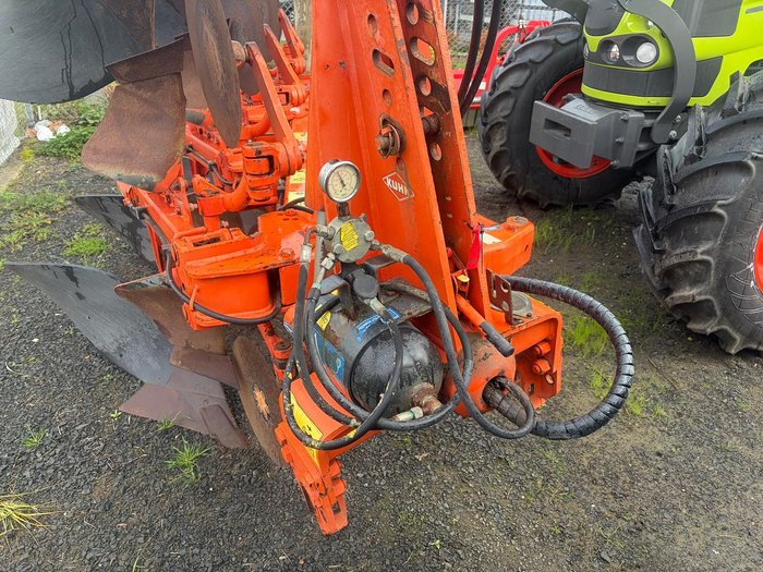 Kuhn Multimaster 123
