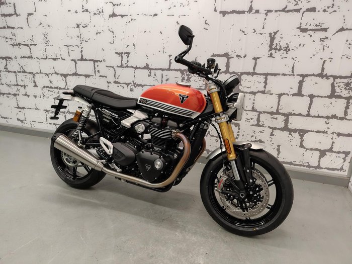 2025 Triumph Speed Twin 1200 RS Speed Twin Orange