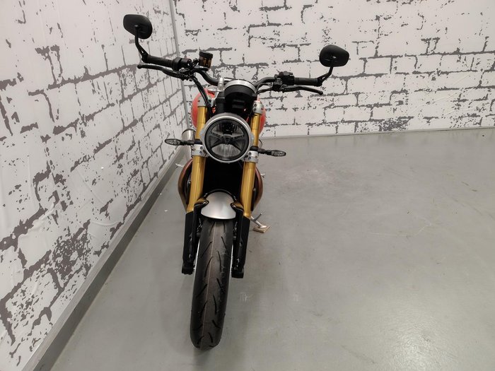 2025 Triumph Speed Twin 1200 RS Speed Twin Orange