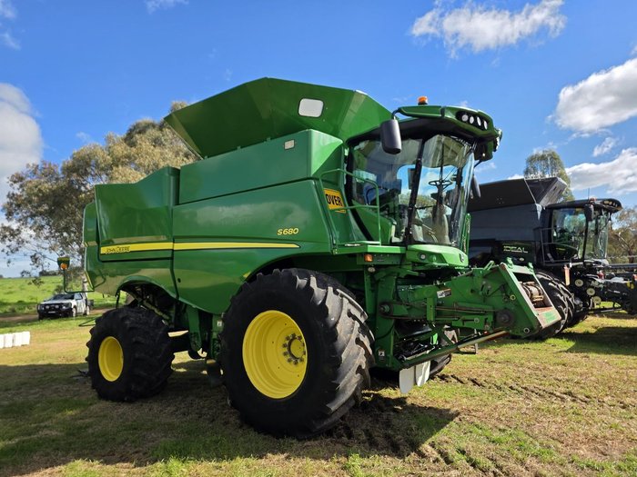 2016 John Deere S680