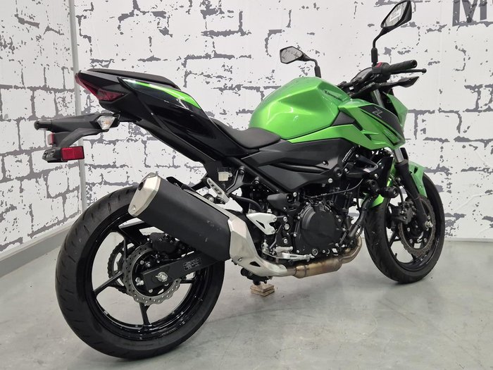 2022 Kawasaki Z400 Z 400 Green