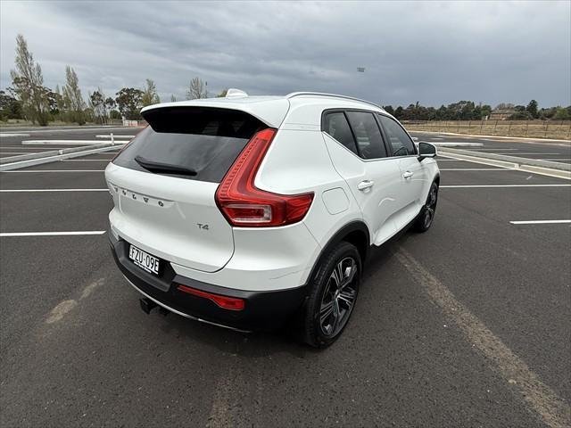 2020 Volvo XC40