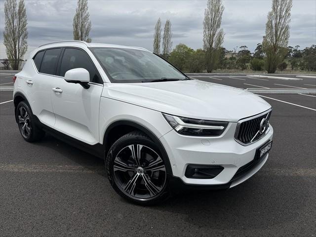2020 Volvo XC40