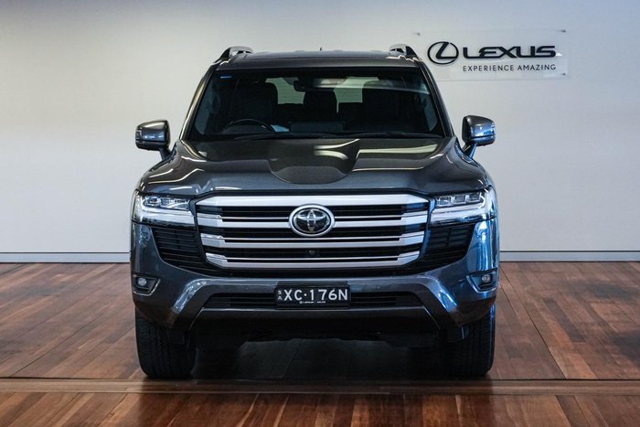 2022 Toyota Landcruiser VX