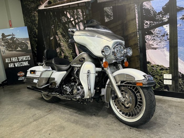 2009 HARLEY-DAVIDSON FLHTCU ULTRA CLASSIC E/GLIDE