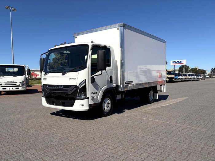 2026 Isuzu Nnr 45 150 Dt D34 Vanpack