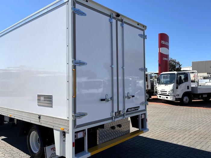 2026 Isuzu Nnr 45 150 Dt D34 Vanpack